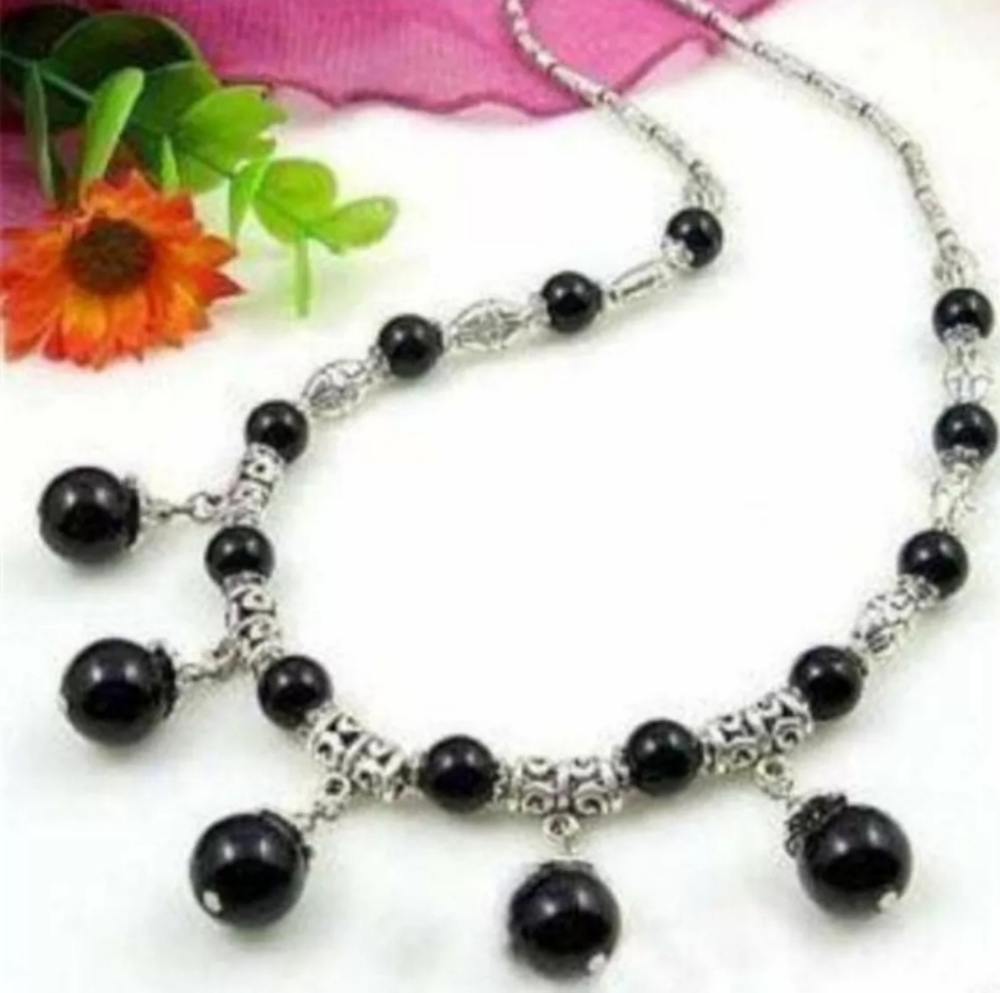 Black onyx Crystal beaded necklace